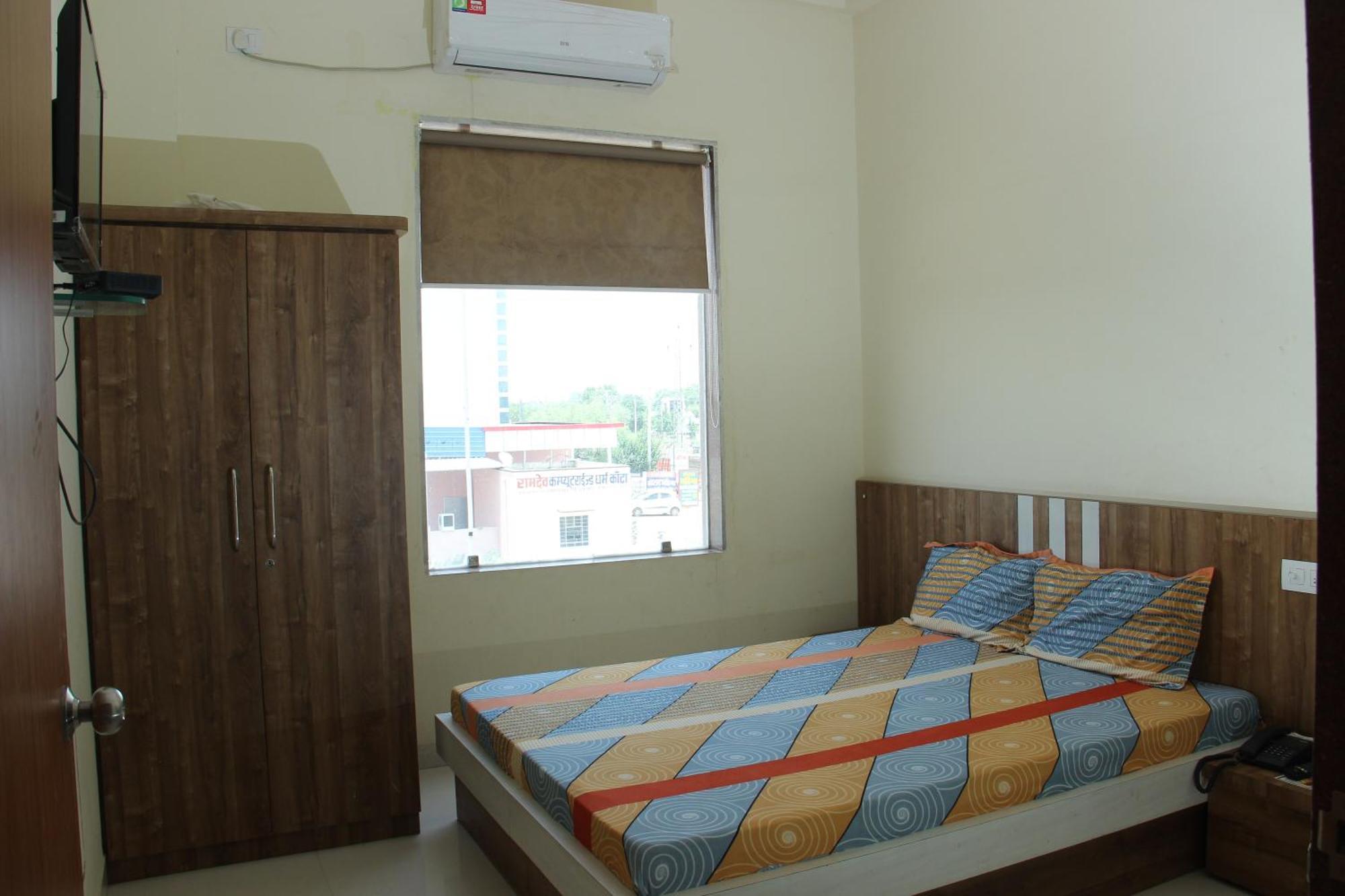 Hotel O Athitya Resort Sikar Exterior foto