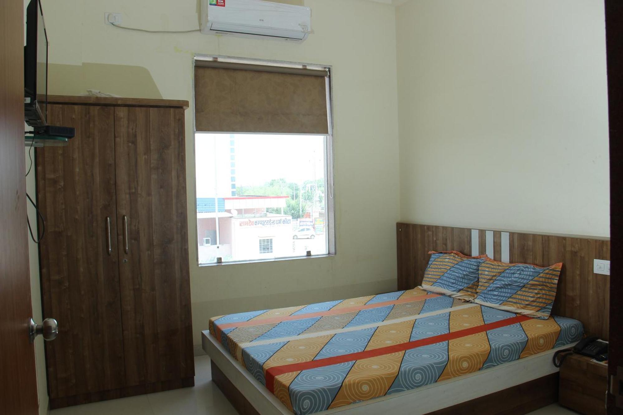 Hotel O Athitya Resort Sikar Exterior foto