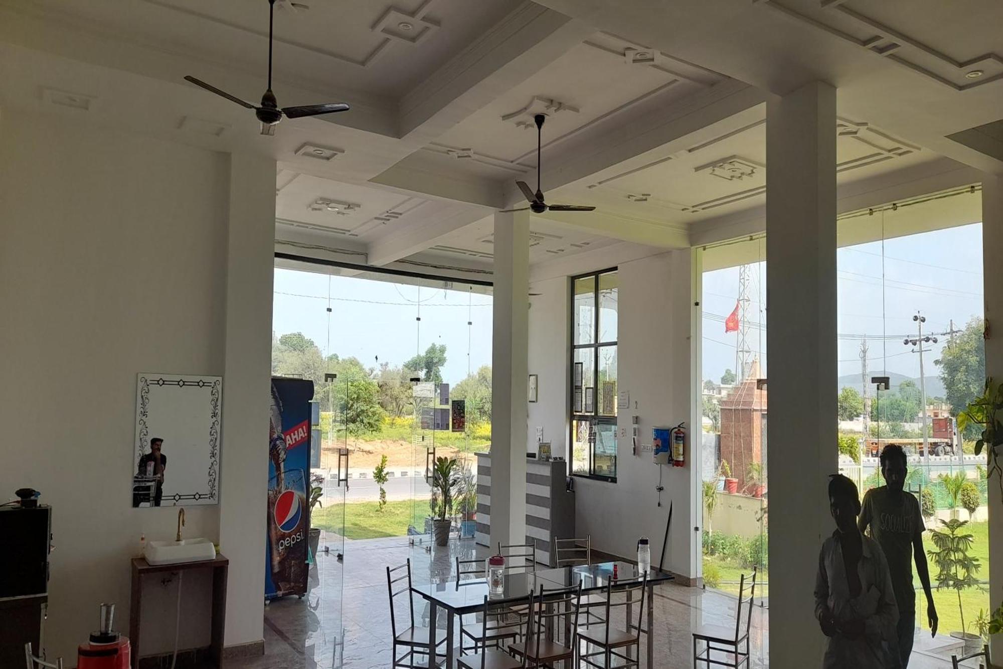 Hotel O Athitya Resort Sikar Exterior foto